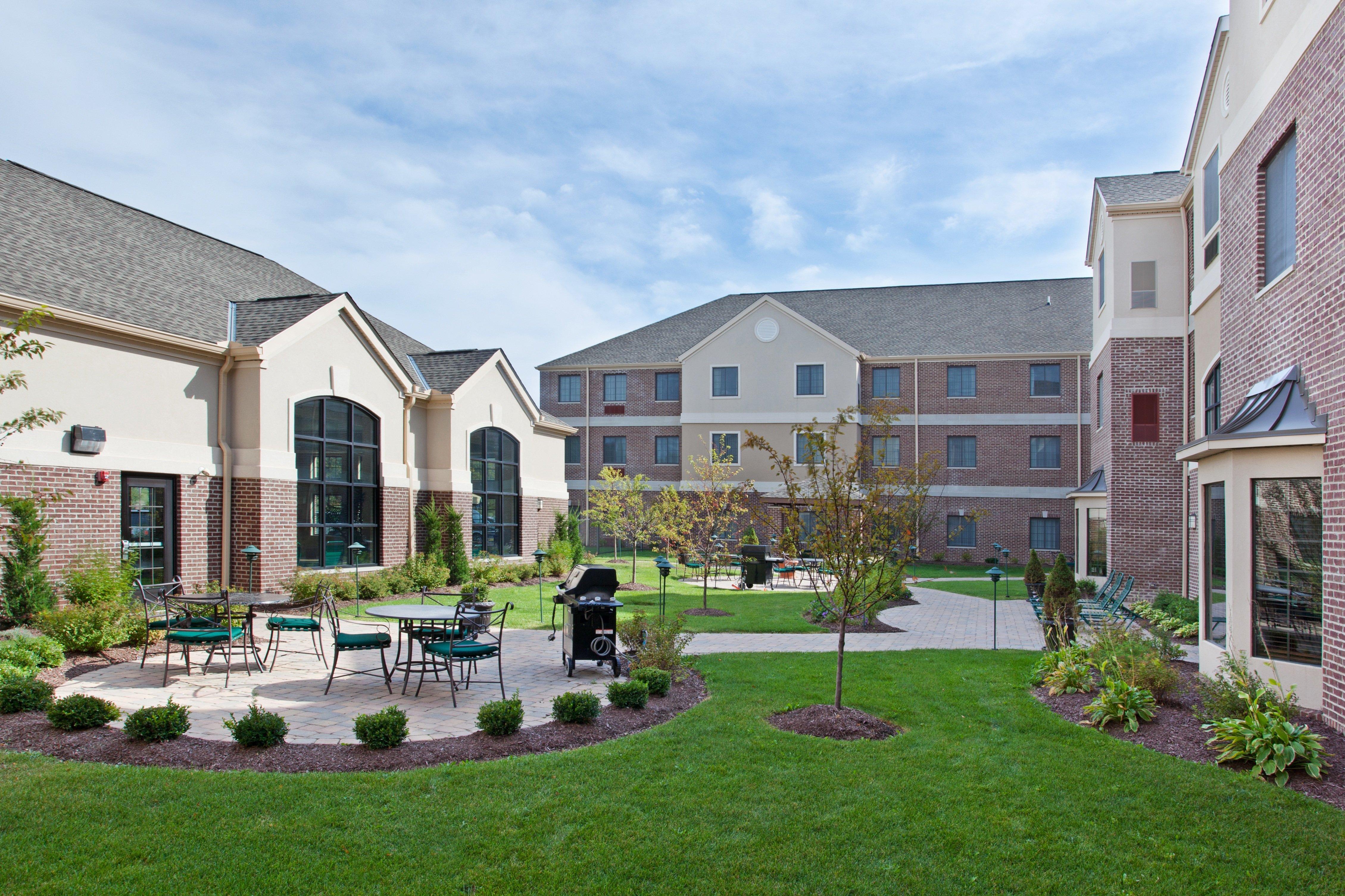 Staybridge Suites Akron-Stow-Cuyahoga Falls By Ihg Εξωτερικό φωτογραφία