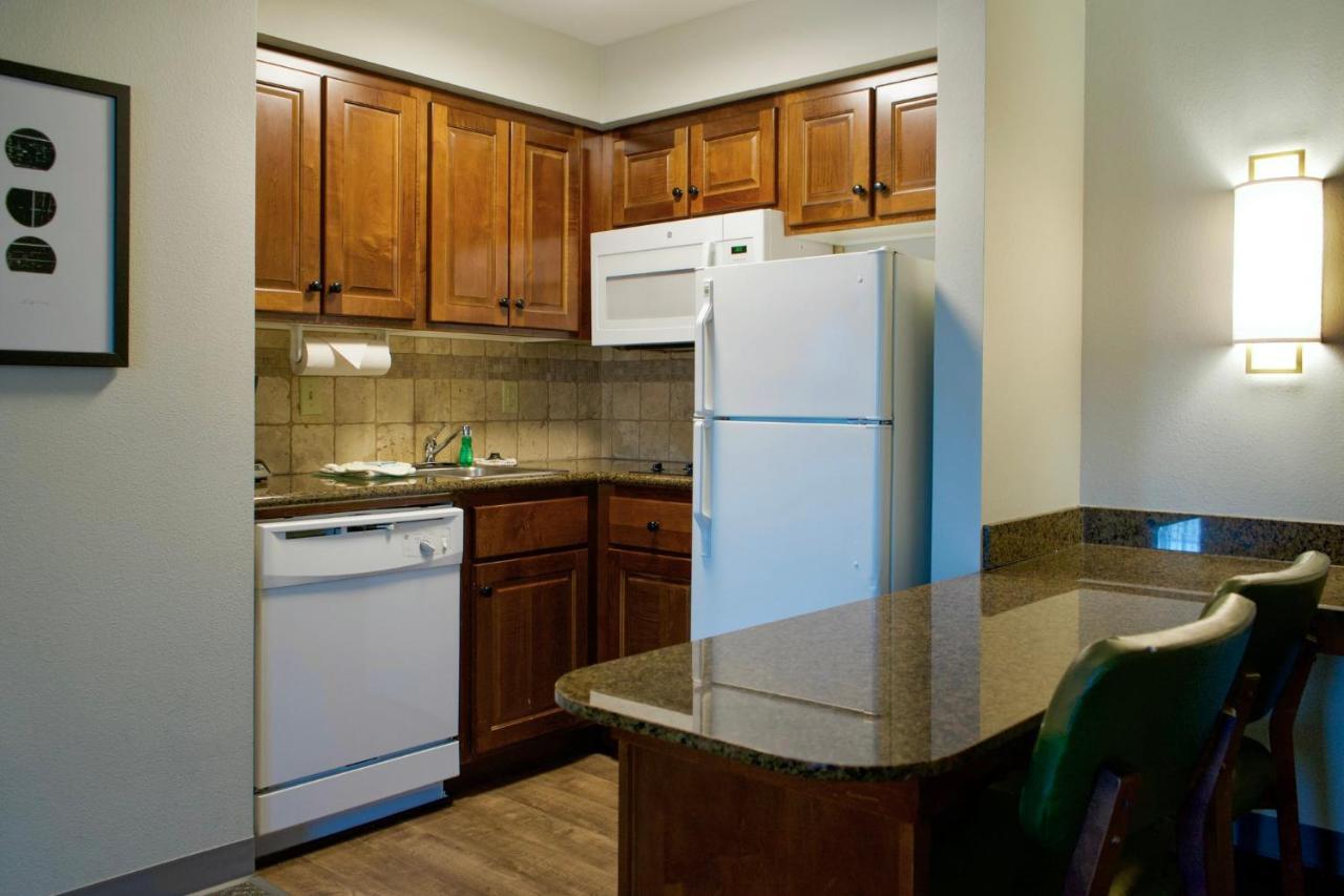 Staybridge Suites Akron-Stow-Cuyahoga Falls By Ihg Εξωτερικό φωτογραφία