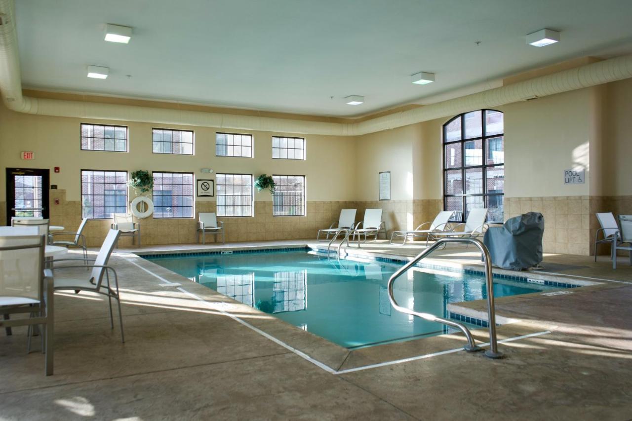 Staybridge Suites Akron-Stow-Cuyahoga Falls By Ihg Εξωτερικό φωτογραφία