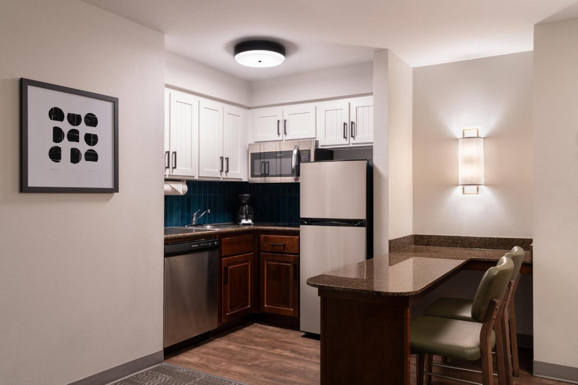 Staybridge Suites Akron-Stow-Cuyahoga Falls By Ihg Εξωτερικό φωτογραφία