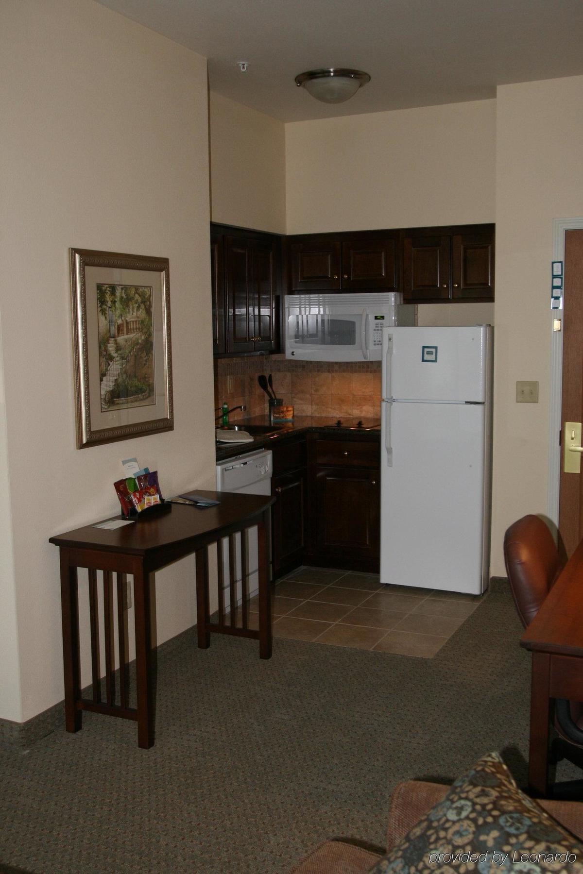 Staybridge Suites Akron-Stow-Cuyahoga Falls By Ihg Δωμάτιο φωτογραφία
